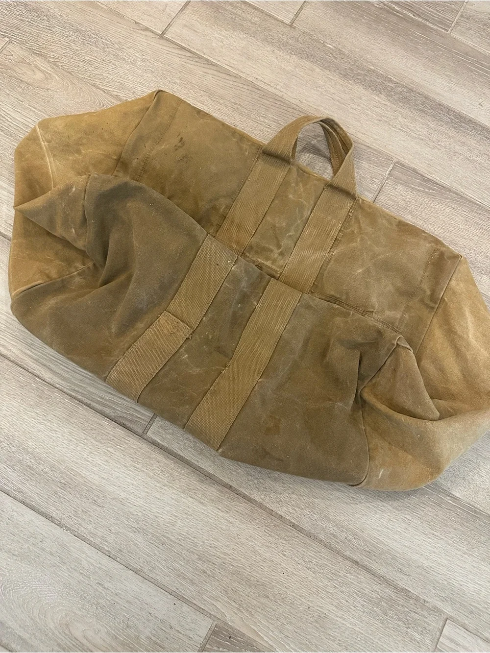 VTG World War II U.S. Army Air Forces Aviator Zipper Kit Bag (AN 6505-1)